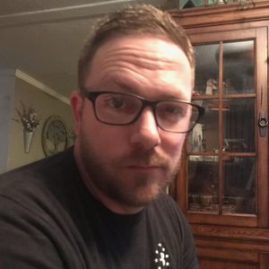 Meet your Posher, Robby